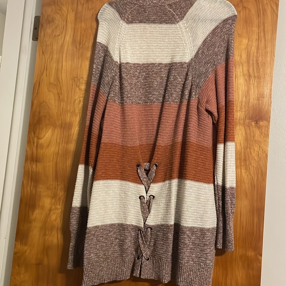 Cardigan - Picture 5 of 5